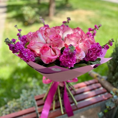 Buchet “Pink Velvet Romance”